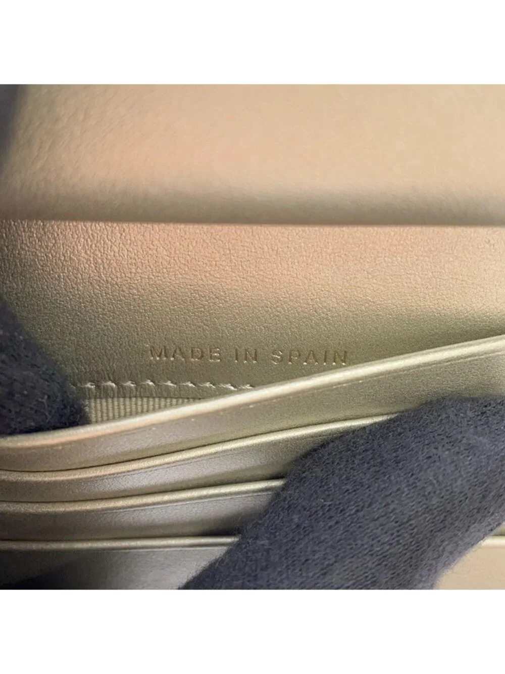 Chanel Bifold Wallet CC Logo Small Flap Caviar Leather